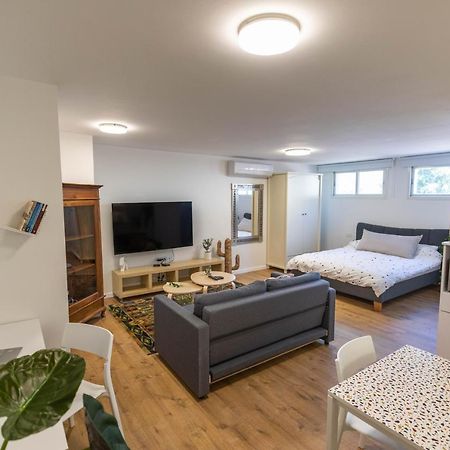 Sheba-Shik Apartment, Tel Hashomer שיבא-שיק, תל השומר,דירת סטודיו מקסימה! Ramat Gan Kültér fotó