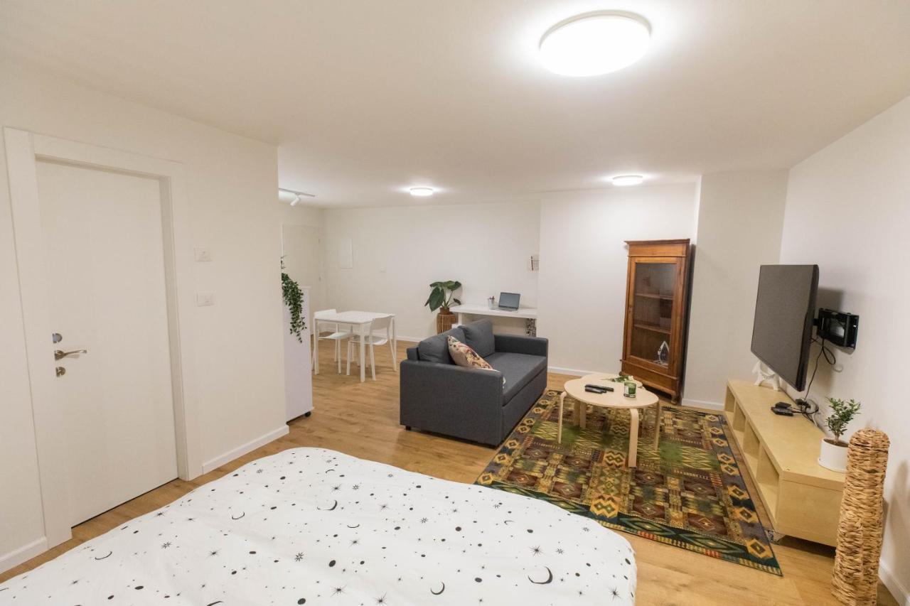 Sheba-Shik Apartment, Tel Hashomer שיבא-שיק, תל השומר,דירת סטודיו מקסימה! Ramat Gan Kültér fotó